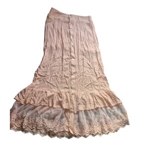 VENUS Light Pink Maxi Skirt with Lace Trim